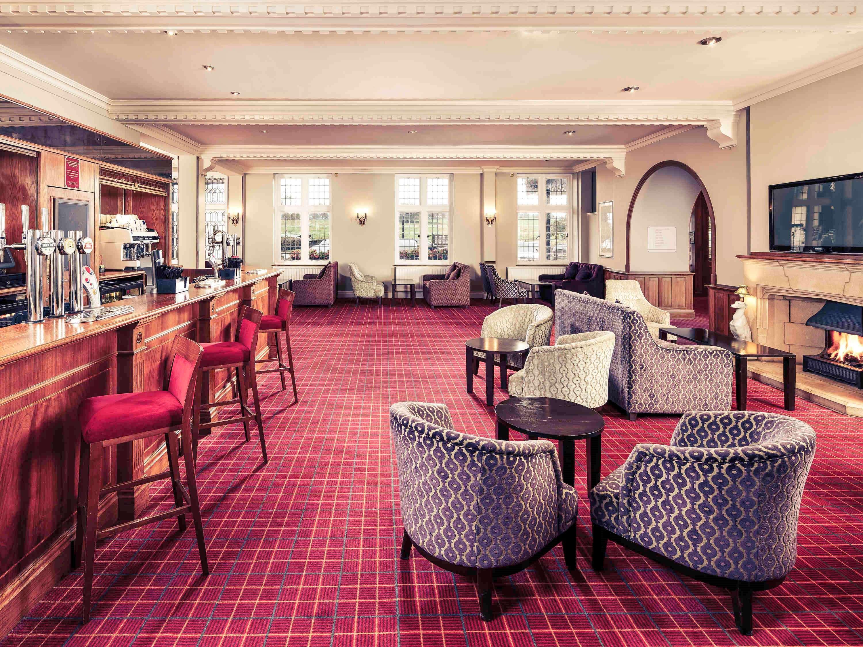Mercure Leeds Parkway Hotel Exteriör bild